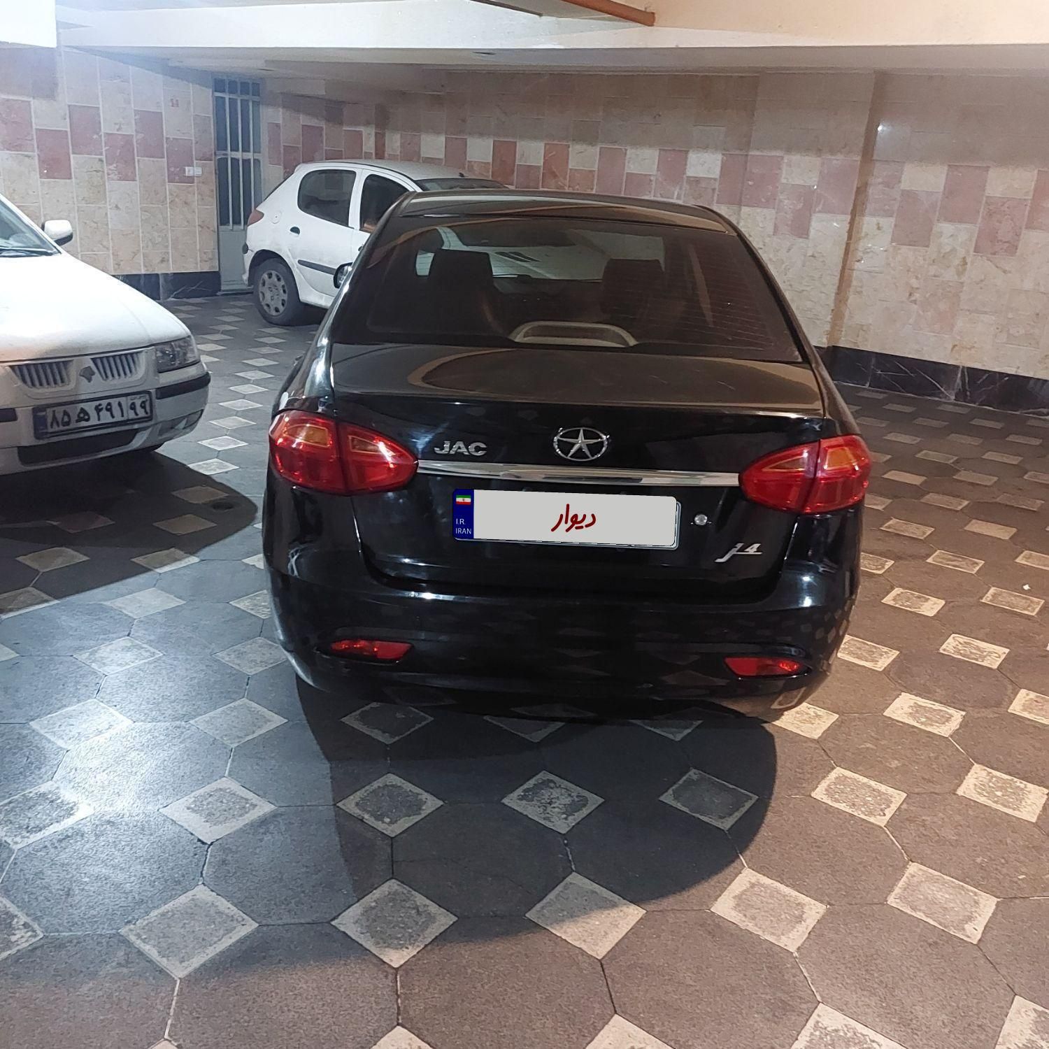 جک J4 اتوماتیک ساده - 1400