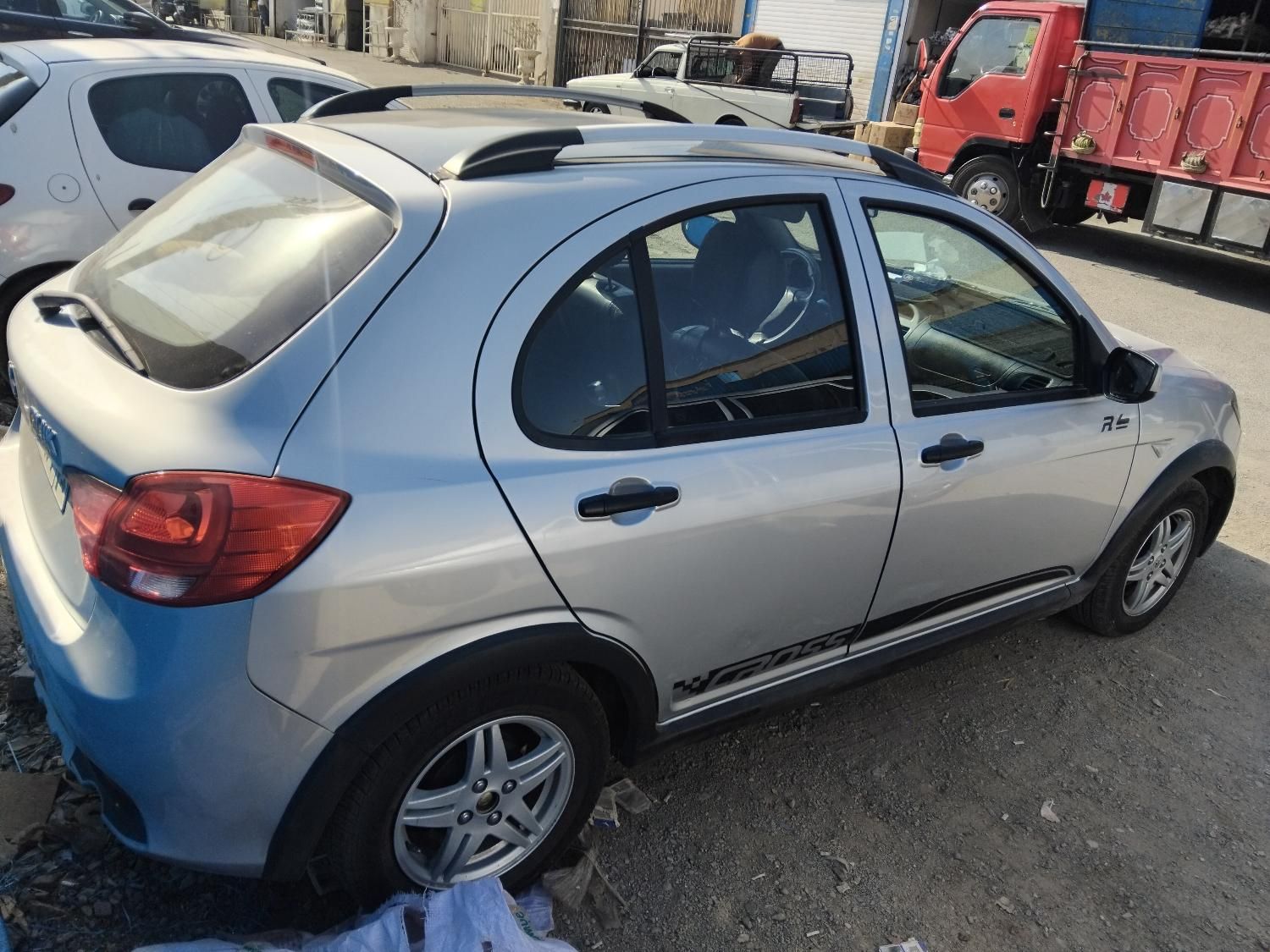 خودرو کوییک، R آگهی ann_19698578