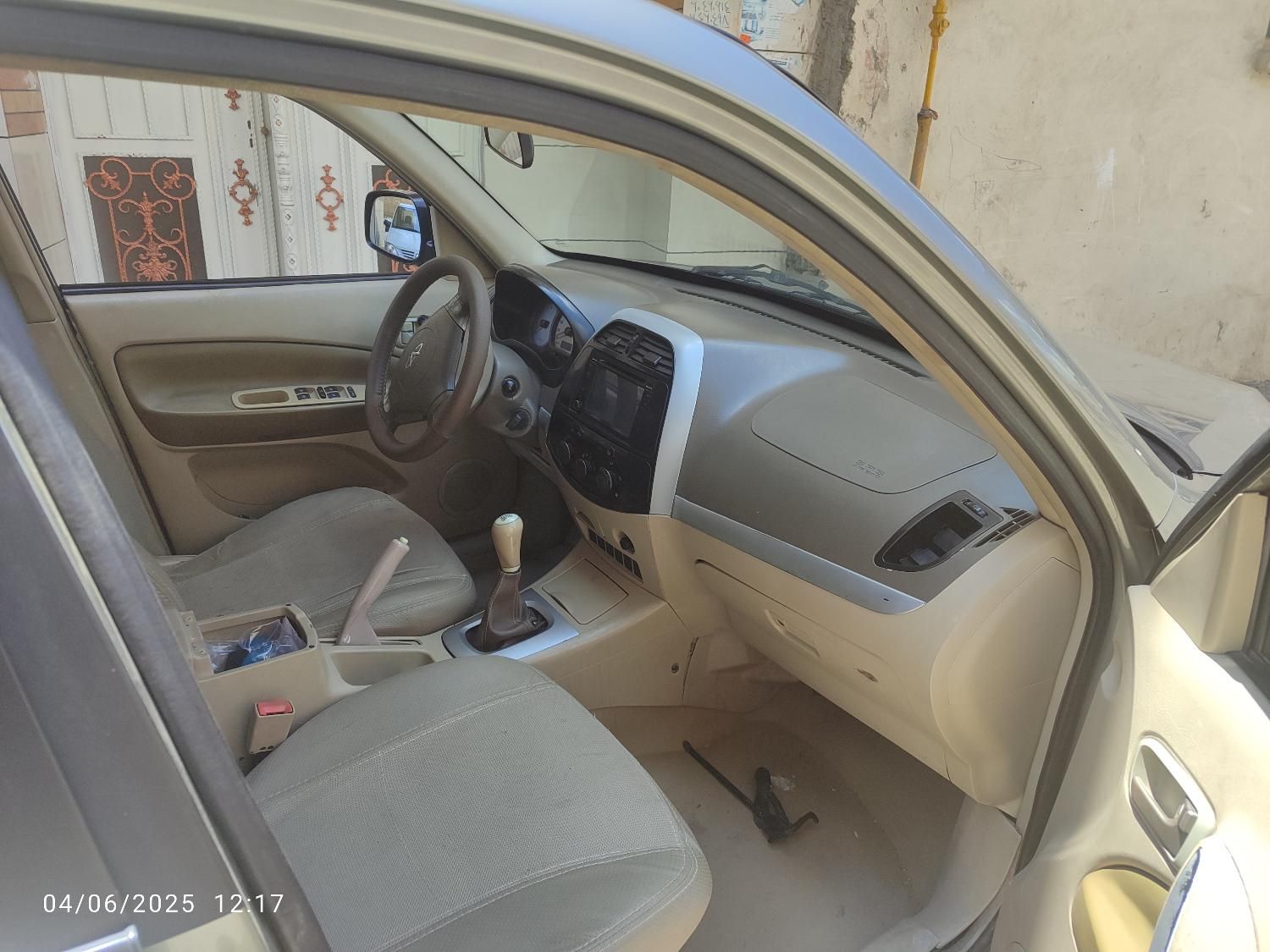 ام وی ام X33 دنده‌ای ساده - 1389