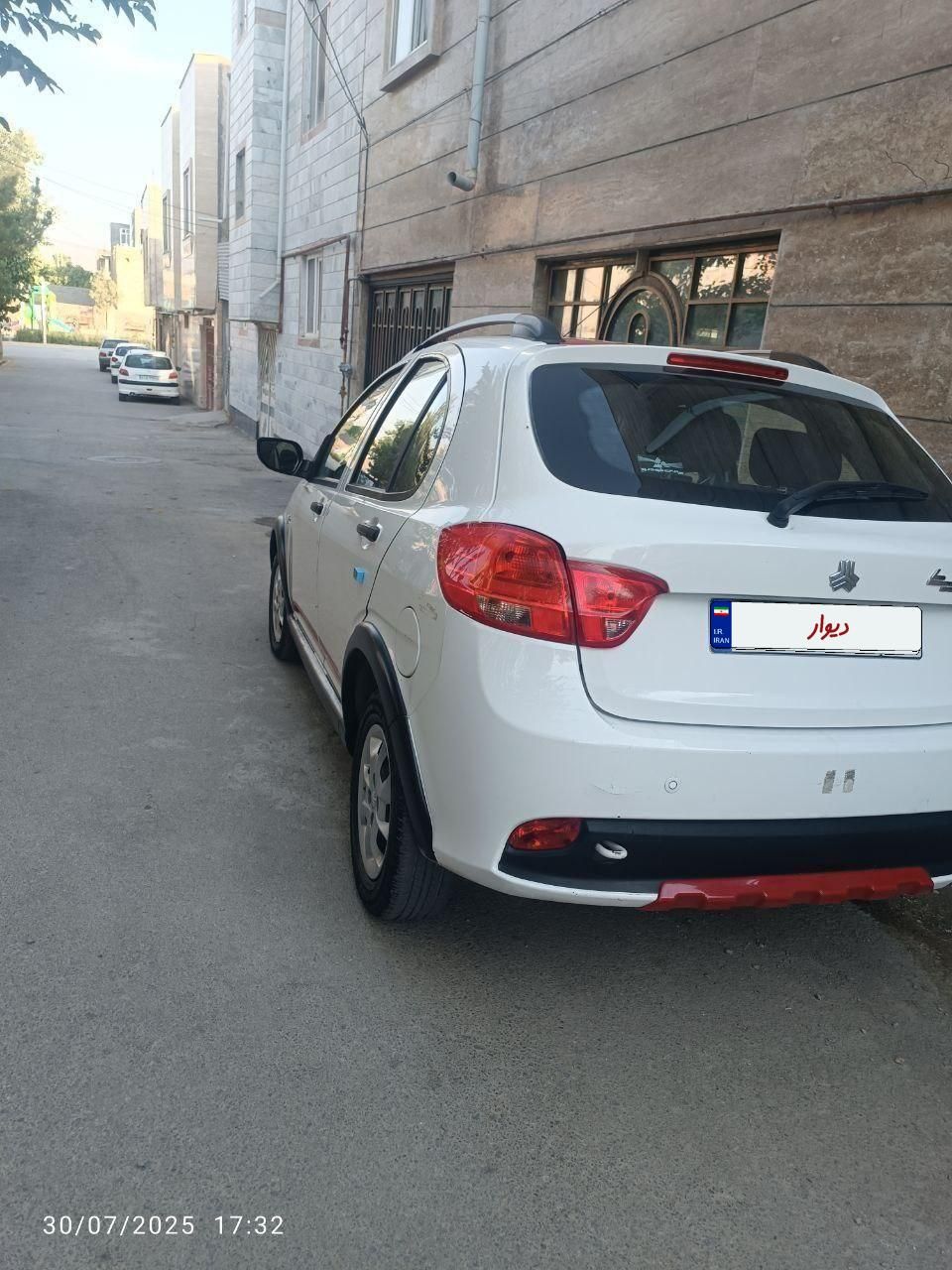 کوییک R دنده‌ای - 1402