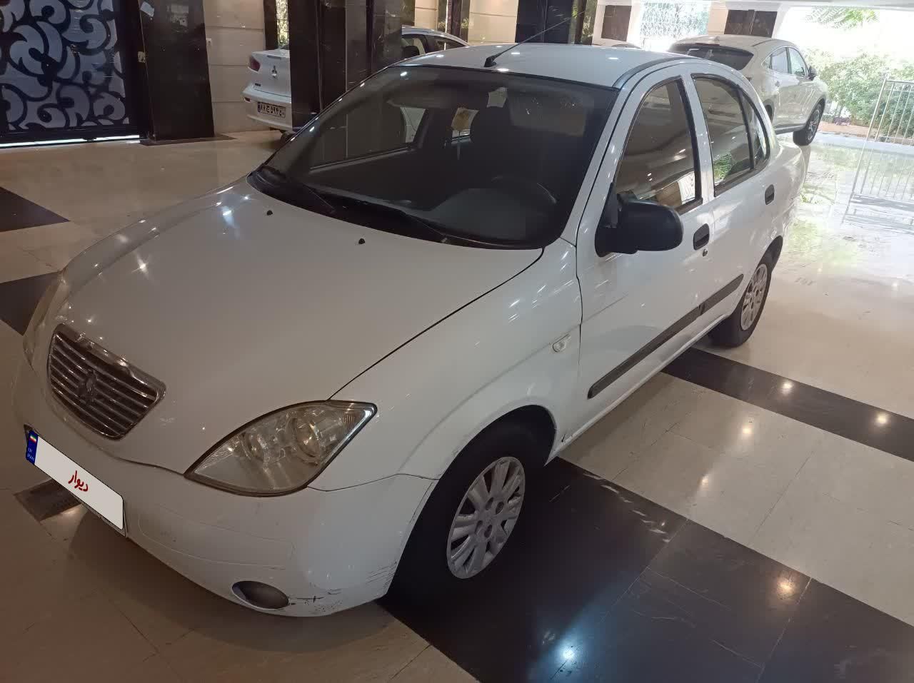 تیبا صندوق دار SX - 1395