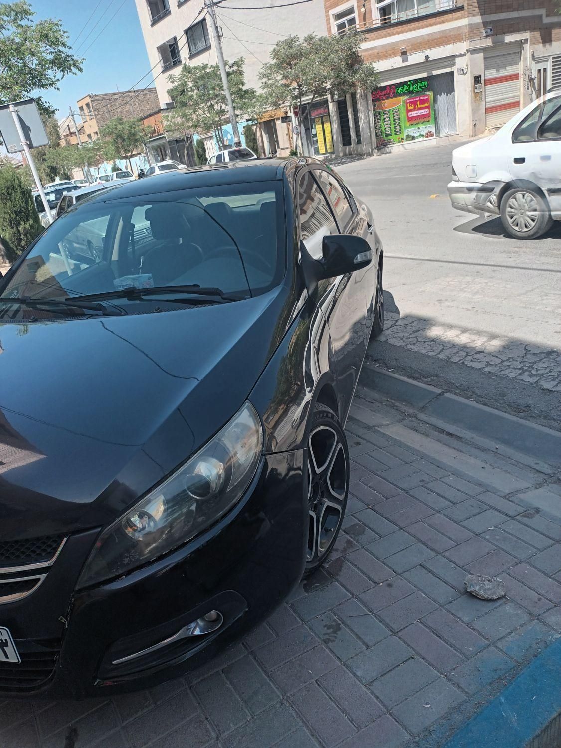خودرو جک، J5 آگهی ann_19699524