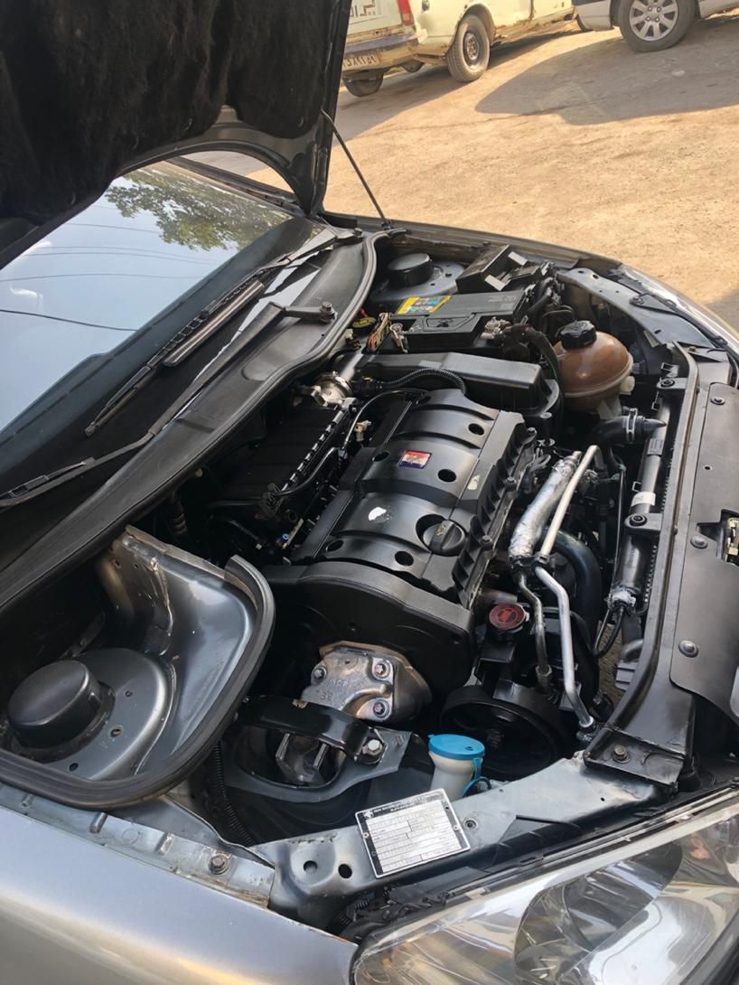 پژو ۲۰۶ صندوق دار v8 - 1393