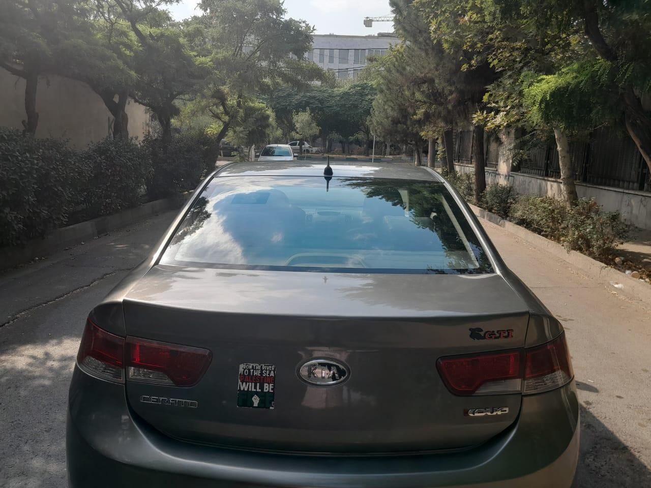 کیا سراتو 2.0 لیتر اتوماتیک GT لاین - 2010