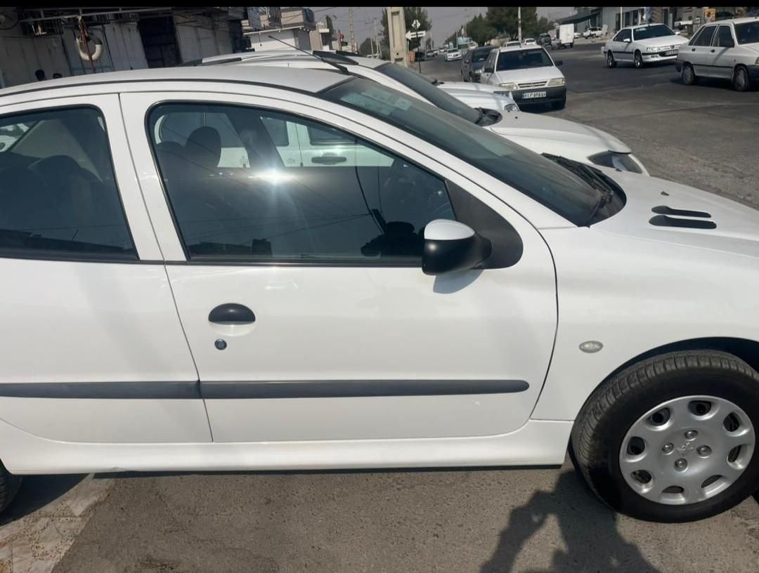 پژو ۲۰۶ صندوق دار v8 - 1399