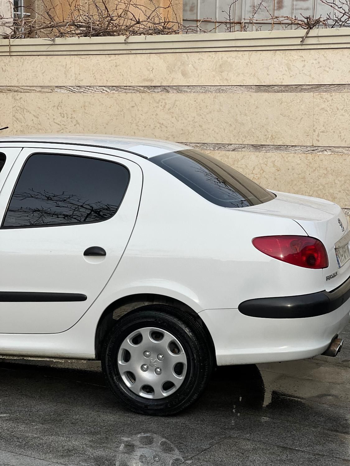 پژو ۲۰۶ صندوق دار v8 - 1397