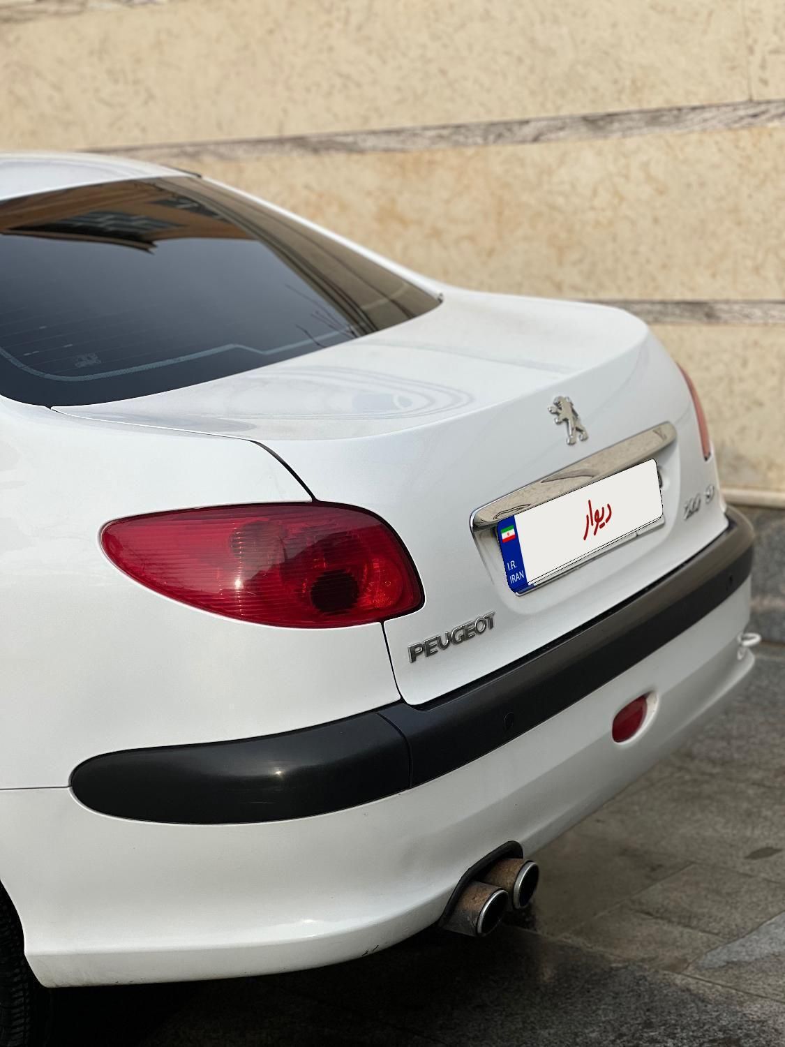 پژو ۲۰۶ صندوق دار v8 - 1397