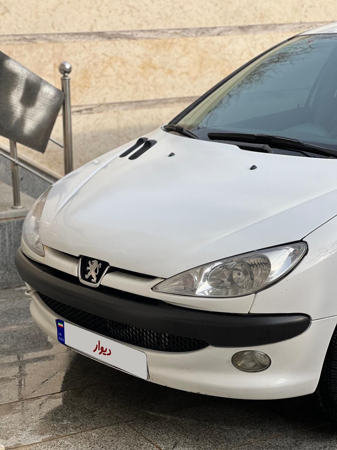 پژو ۲۰۶ صندوق دار v8 - 1397