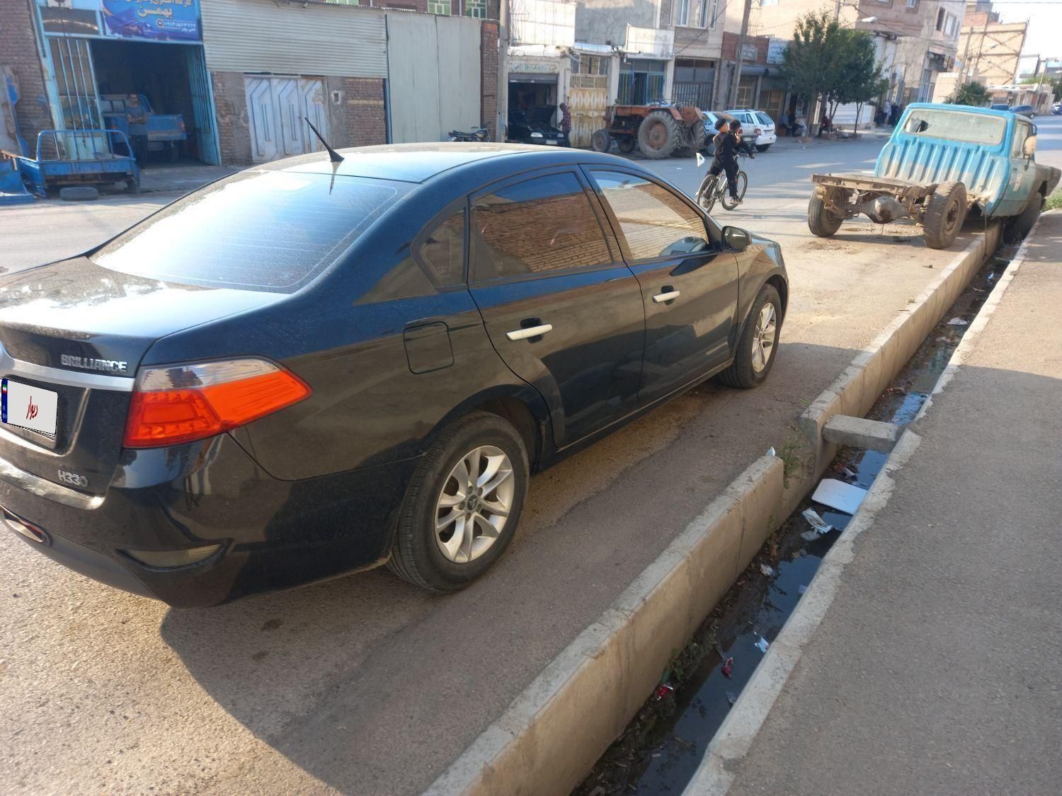 برلیانس H330 دنده‌ای 1500 - 1395