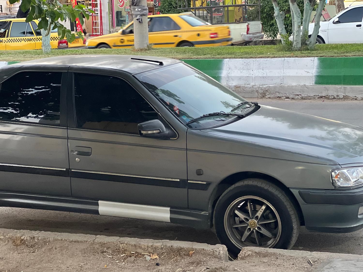 پژو پارس XU7ساده - 1389