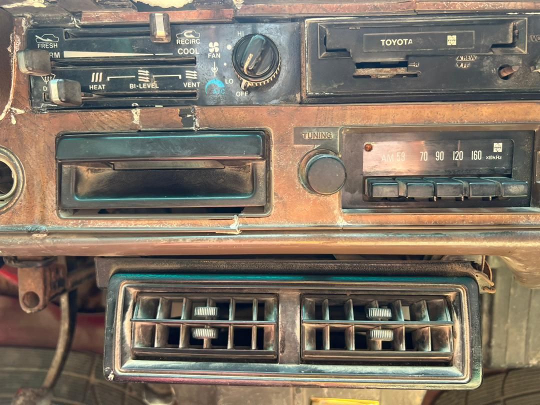 تویوتا کمری XLE - 1987