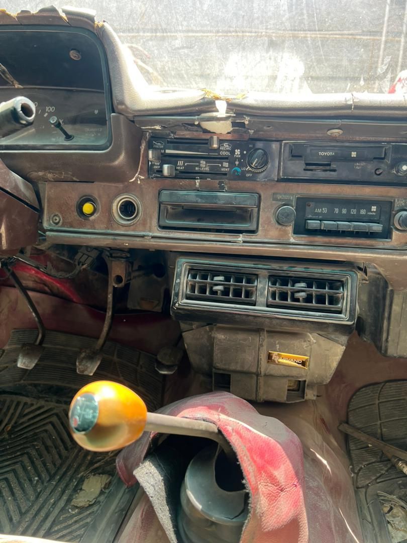 تویوتا کمری XLE - 1987