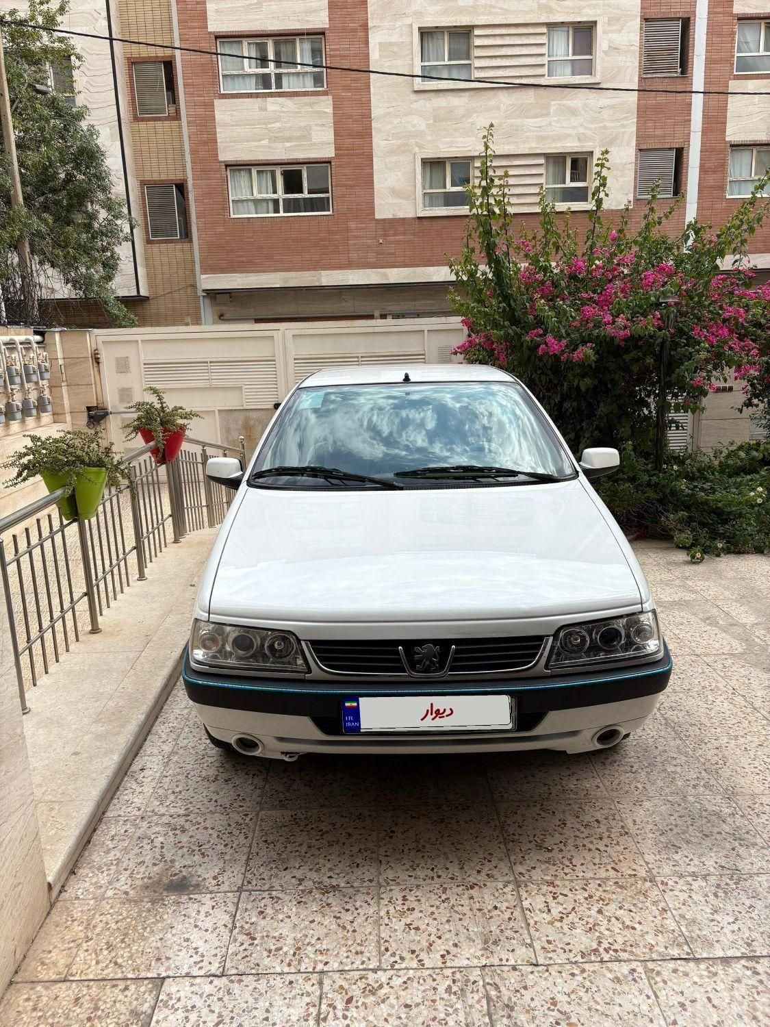پژو 405 SLX بنزینی TU5 - 1400