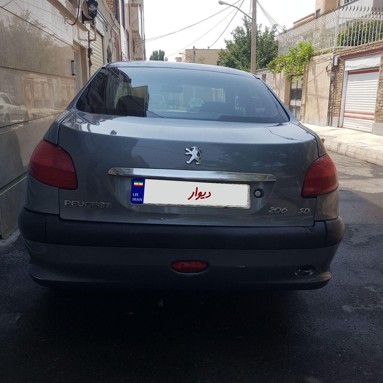 پژو ۲۰۶ صندوق دار v2 - 1388