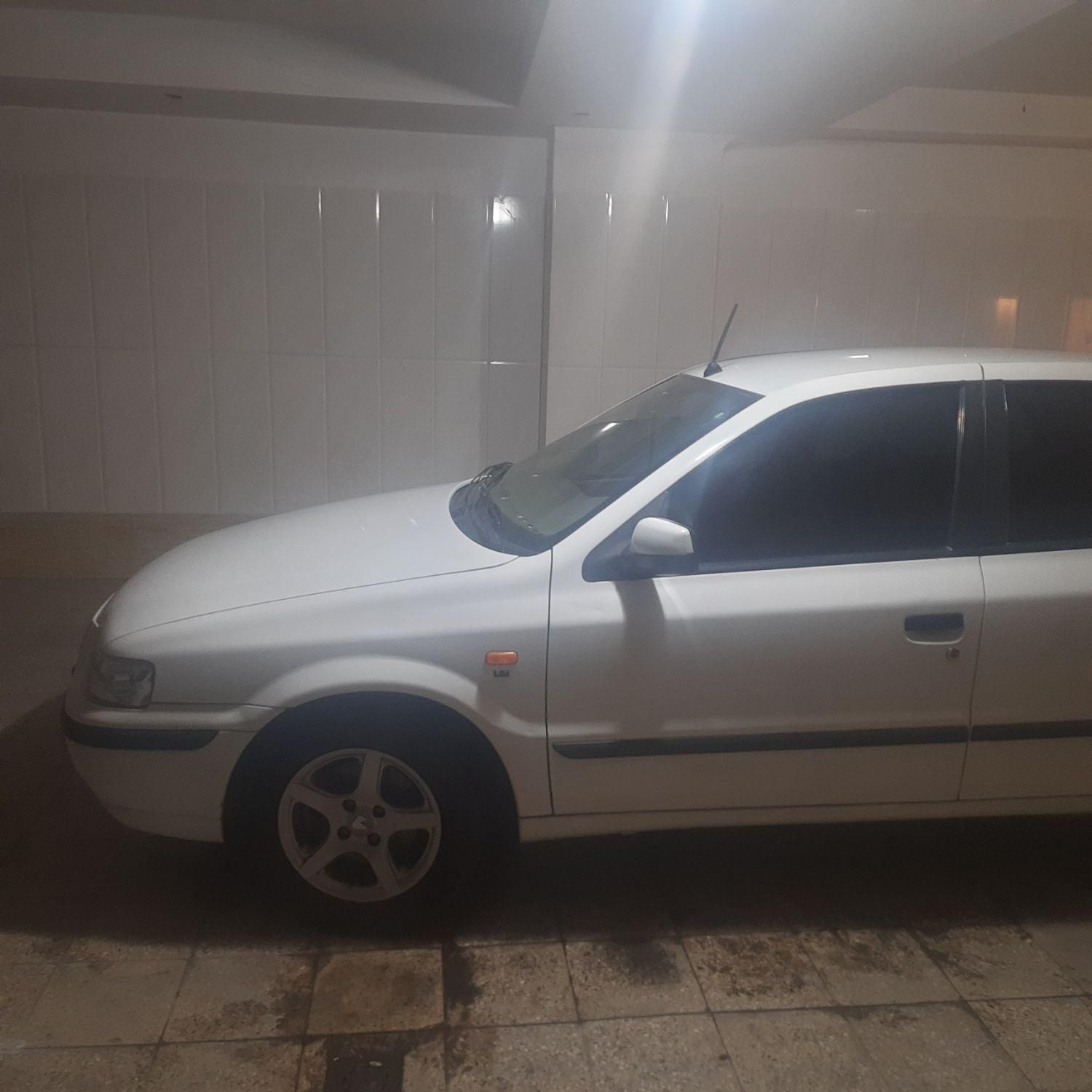سمند LX XU7 - 1390