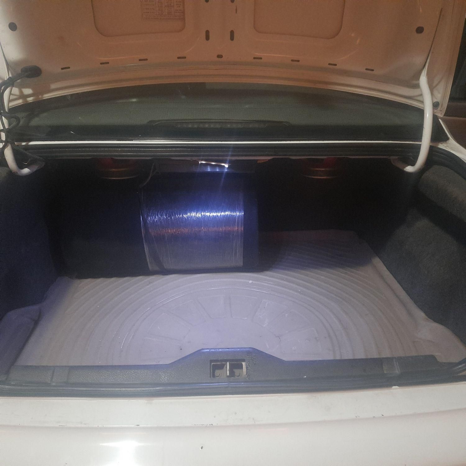 سمند LX XU7 - 1390