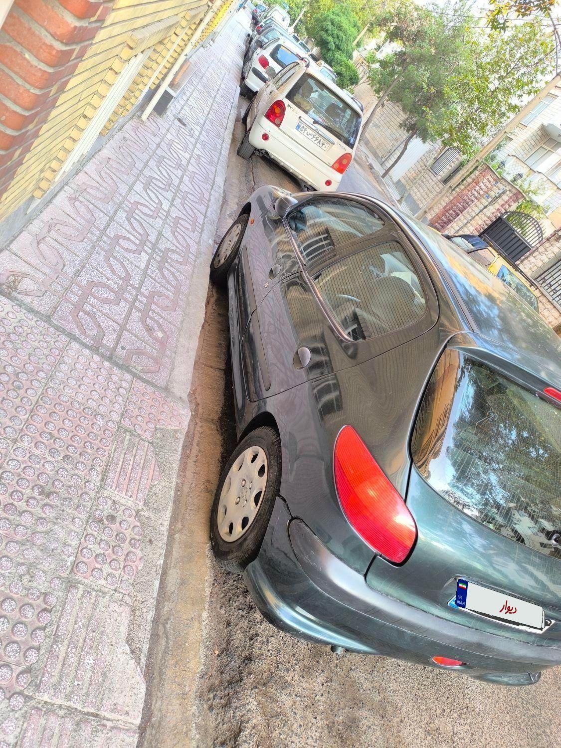 پژو 206 تیپ 2 - 1381
