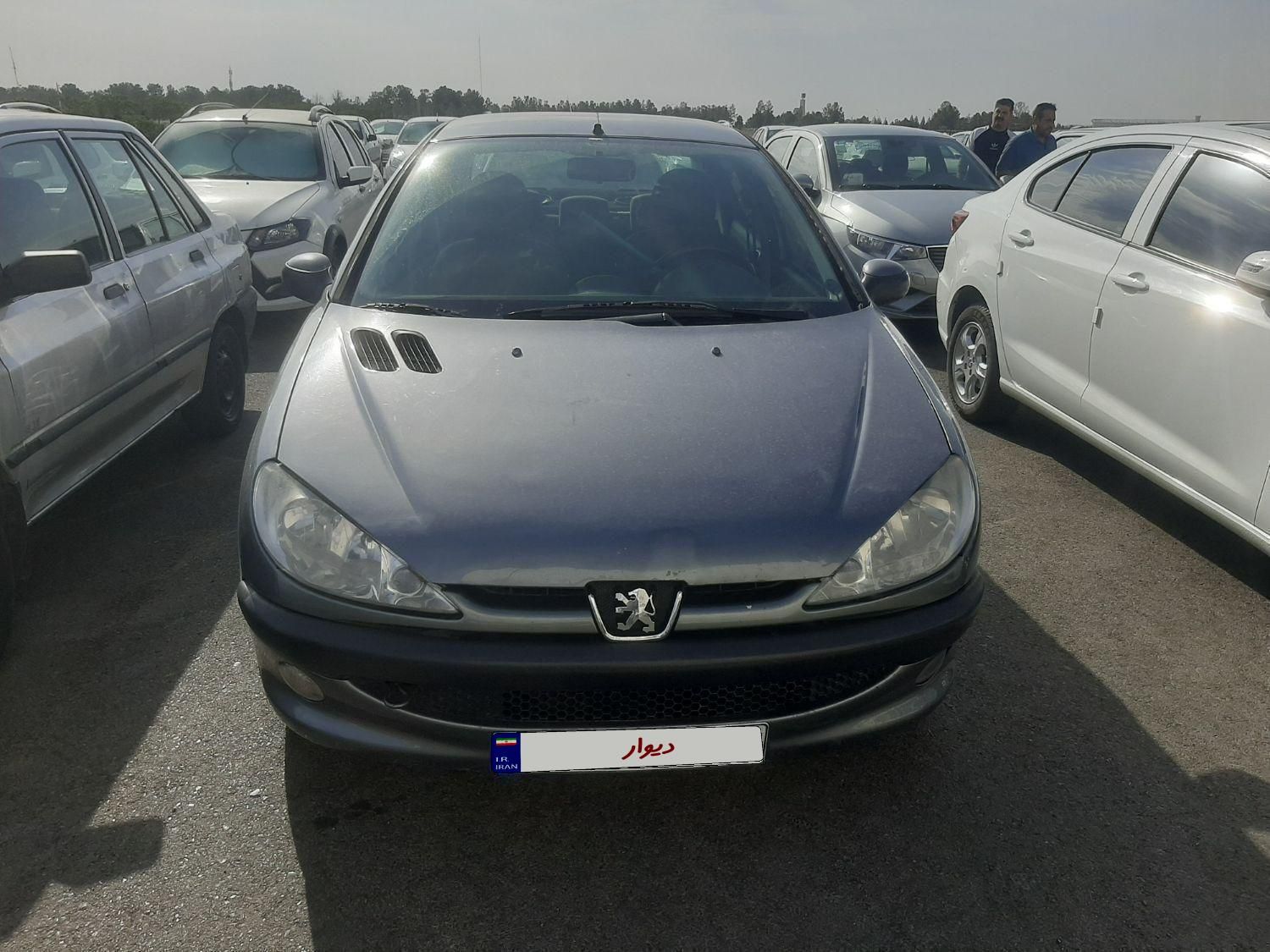پژو ۲۰۶ صندوق دار v8 - 1392