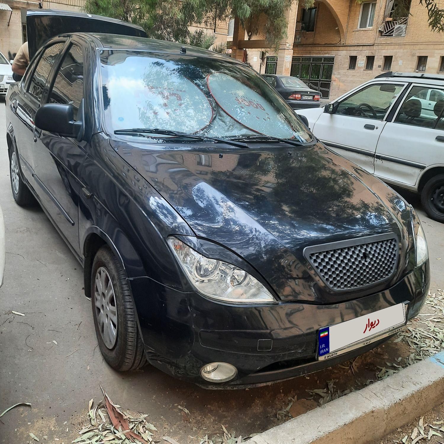 تیبا صندوق دار SX - 1395