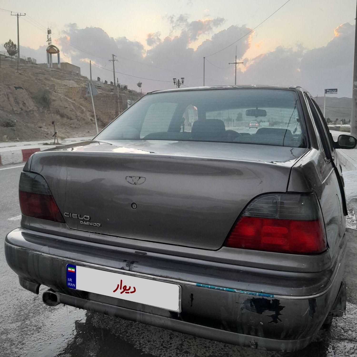 دوو سیلو سدان - 1381