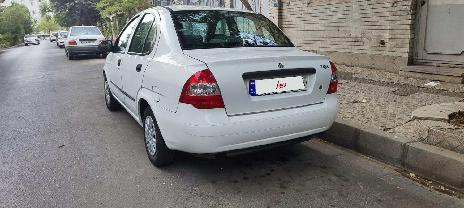 تیبا صندوق دار SX - 1399