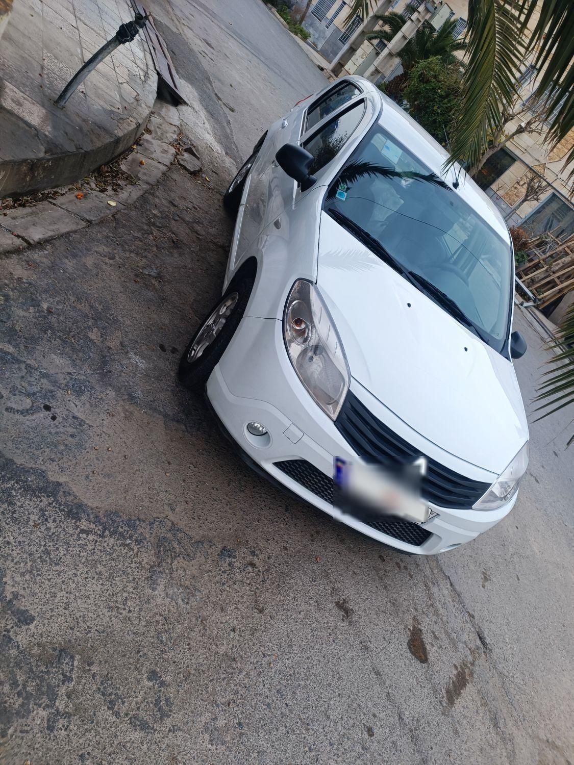 رنو ساندرو دنده ای - 1395