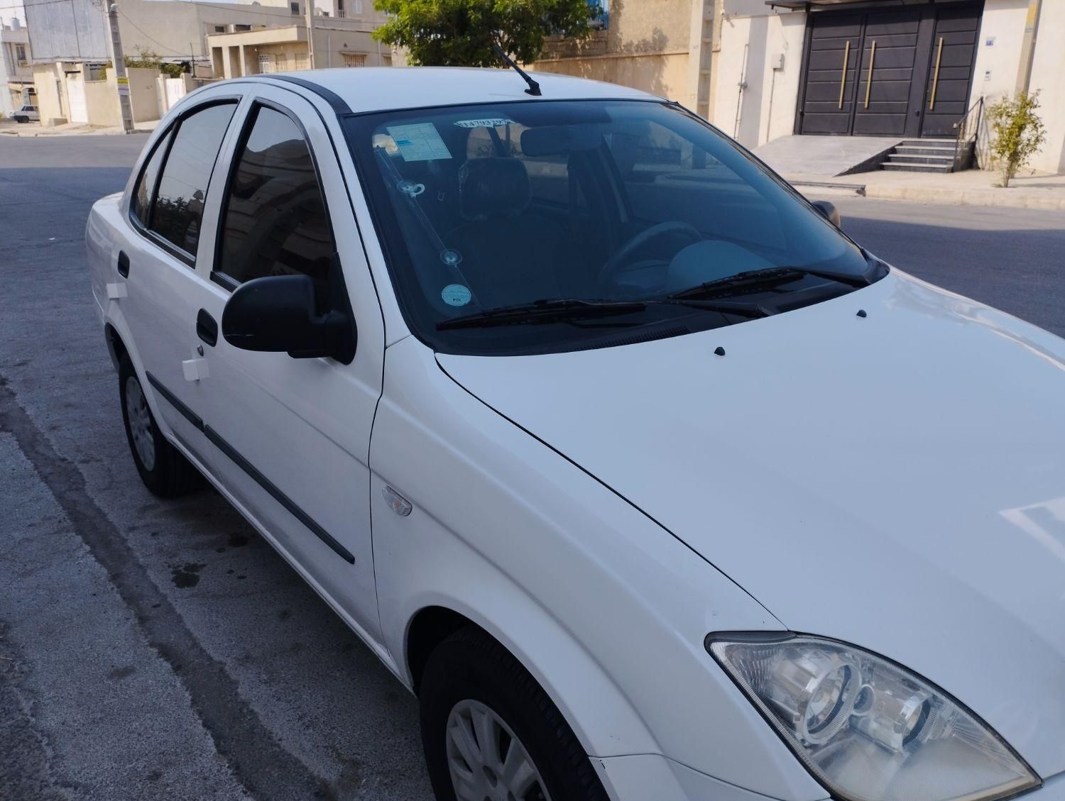 تیبا صندوق دار SX - 1401