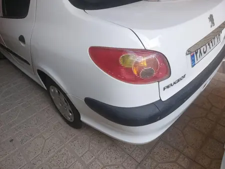 پژو ۲۰۶ صندوق دار v8 - 1393
