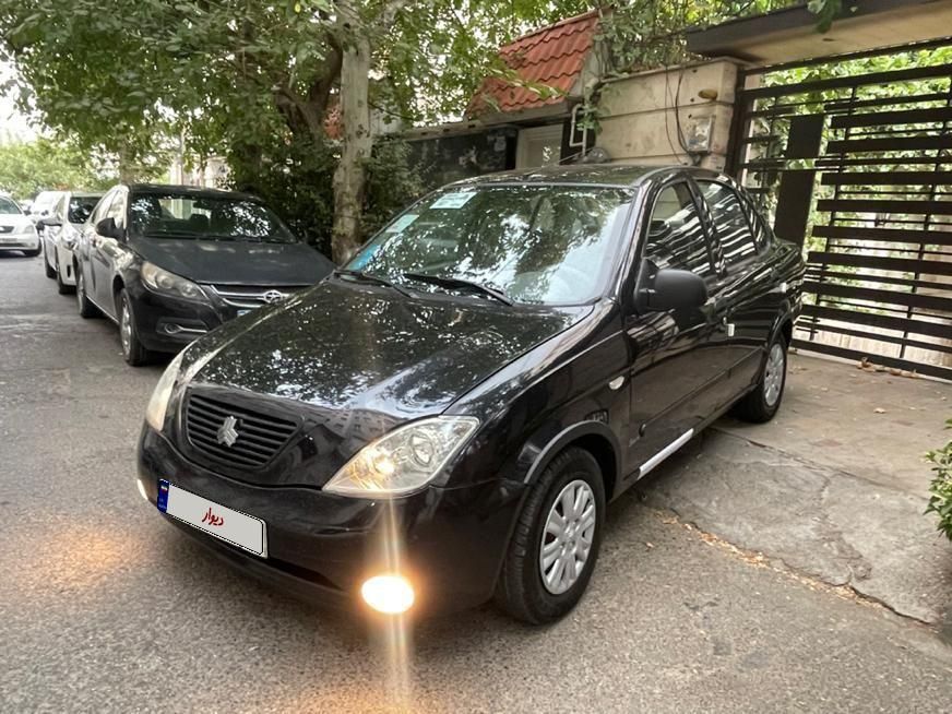 تیبا صندوق دار SX - 1392
