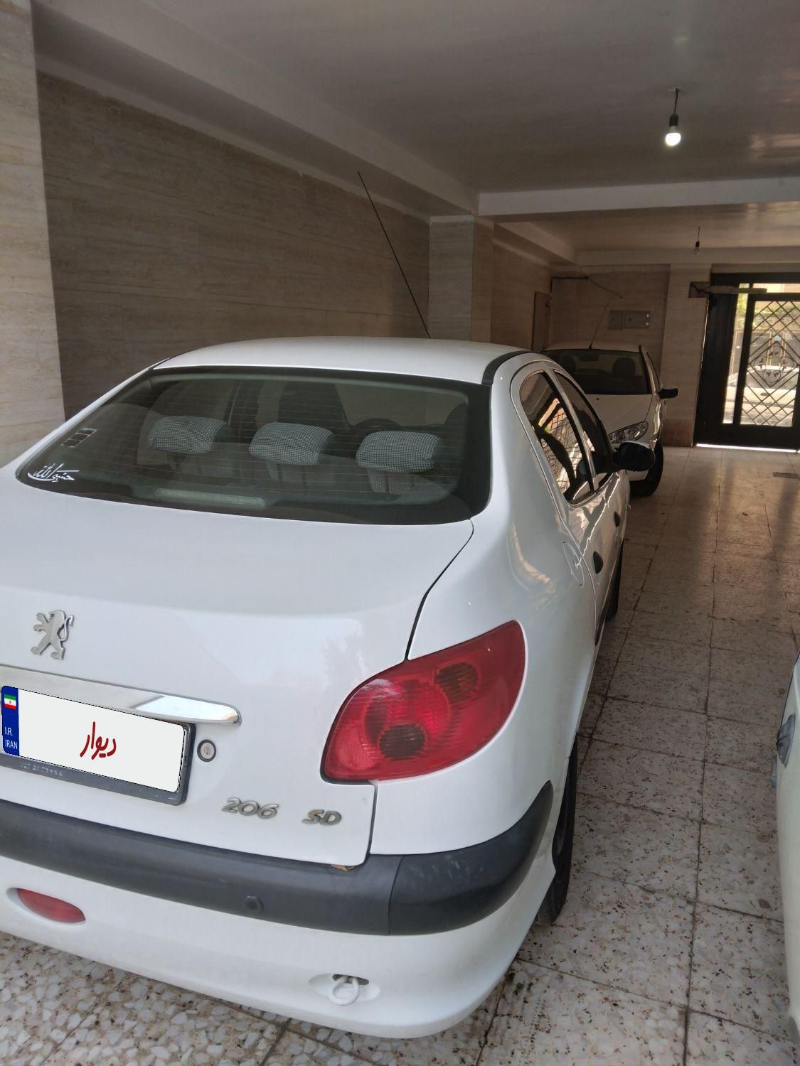 پژو ۲۰۶ صندوق دار v8 - 1394
