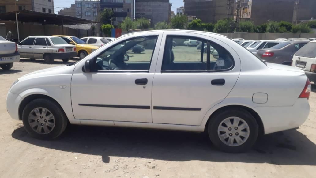 تیبا صندوق دار SX - 1400
