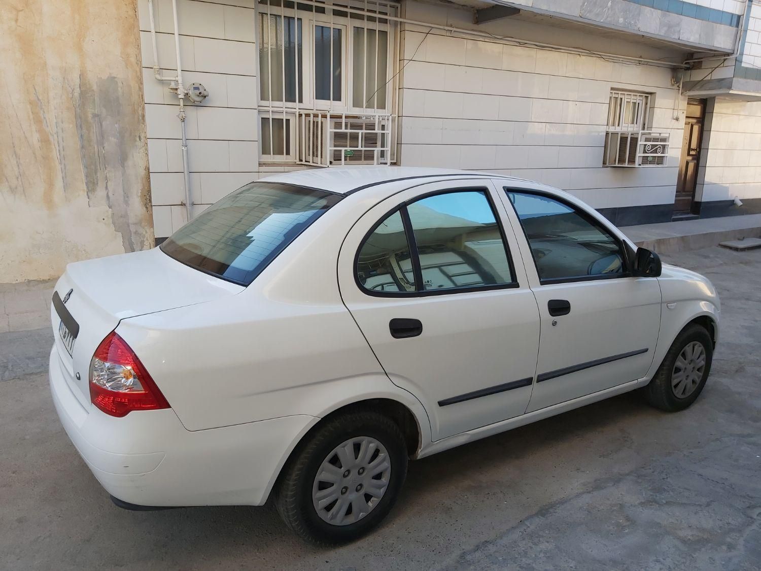 تیبا صندوق دار SX - 1398