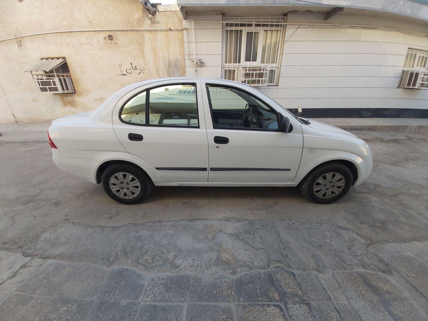 تیبا صندوق دار SX - 1398