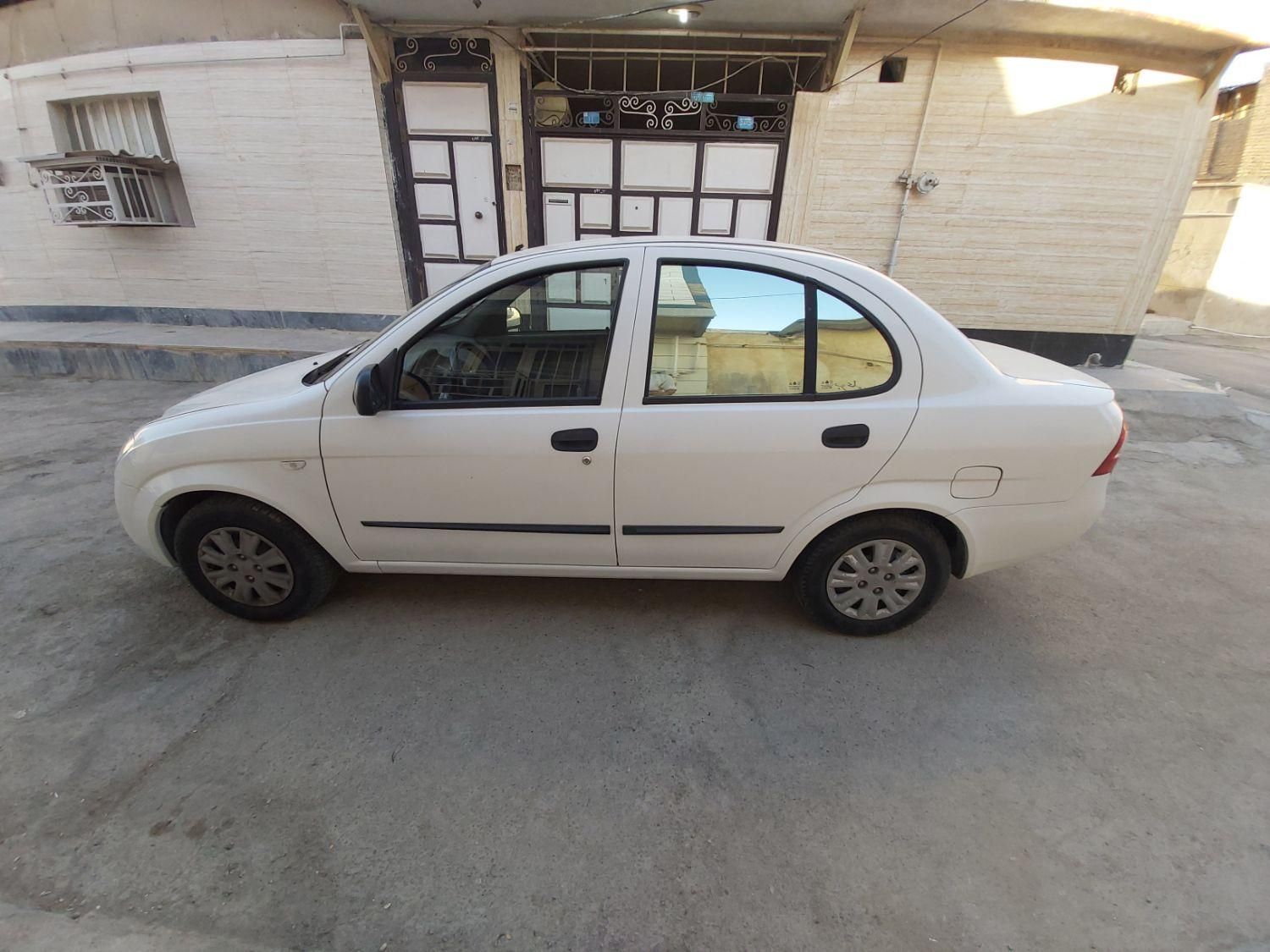 تیبا صندوق دار SX - 1398