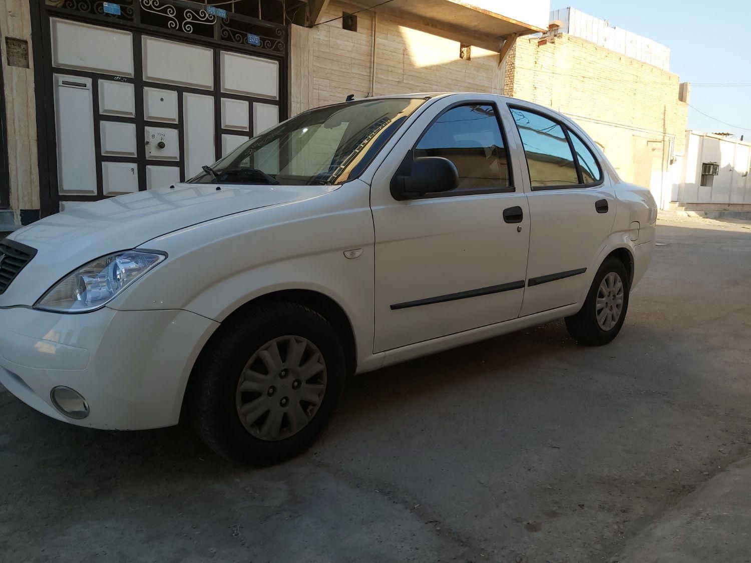 تیبا صندوق دار SX - 1398