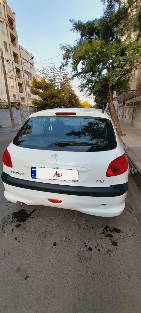 پژو 206 تیپ 3 - 1396