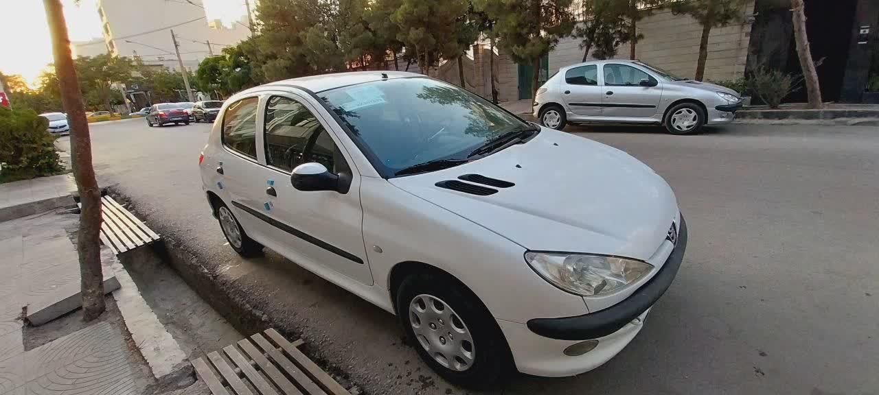 پژو 206 تیپ 3 - 1396