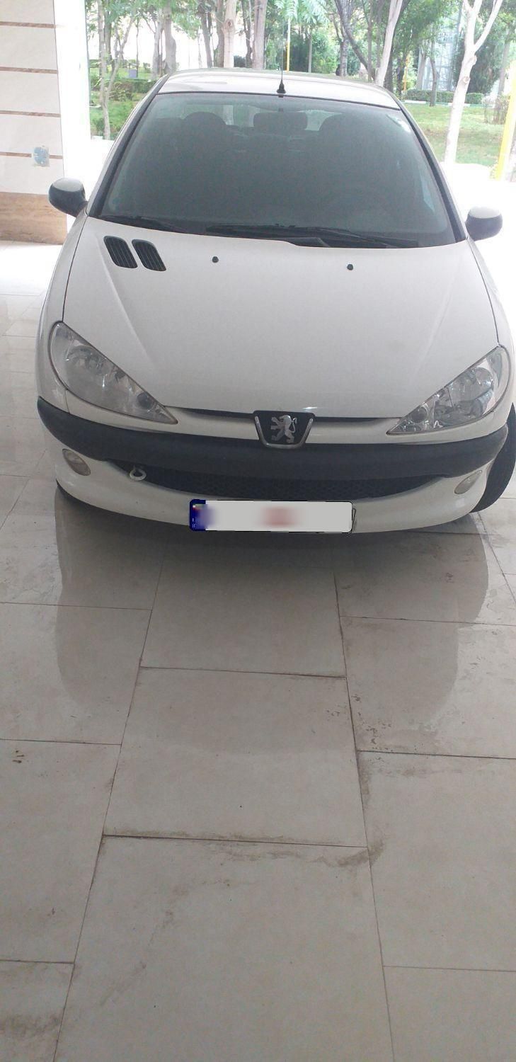 پژو ۲۰۶ صندوق دار v8 - 1395