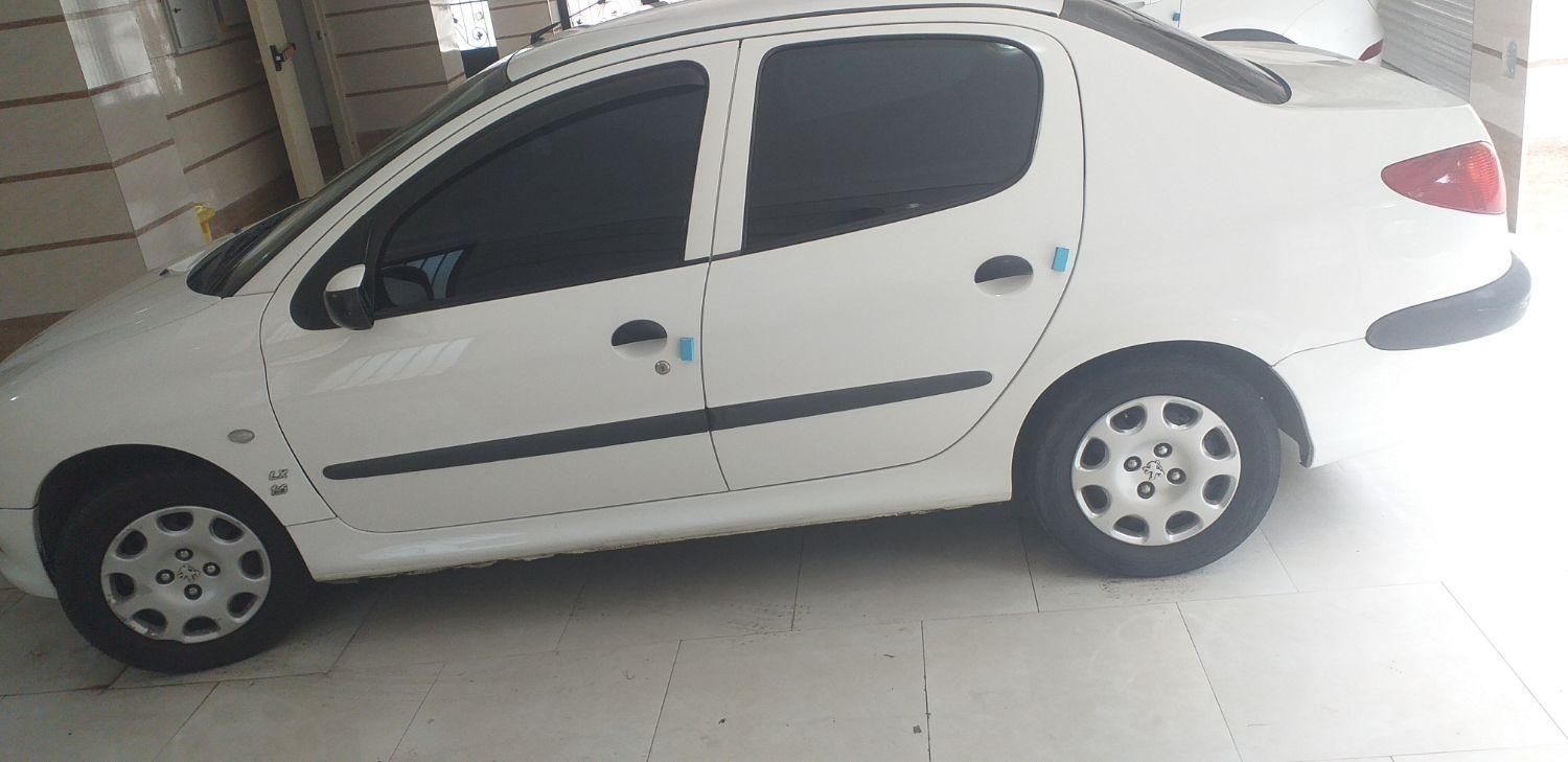پژو ۲۰۶ صندوق دار v8 - 1395