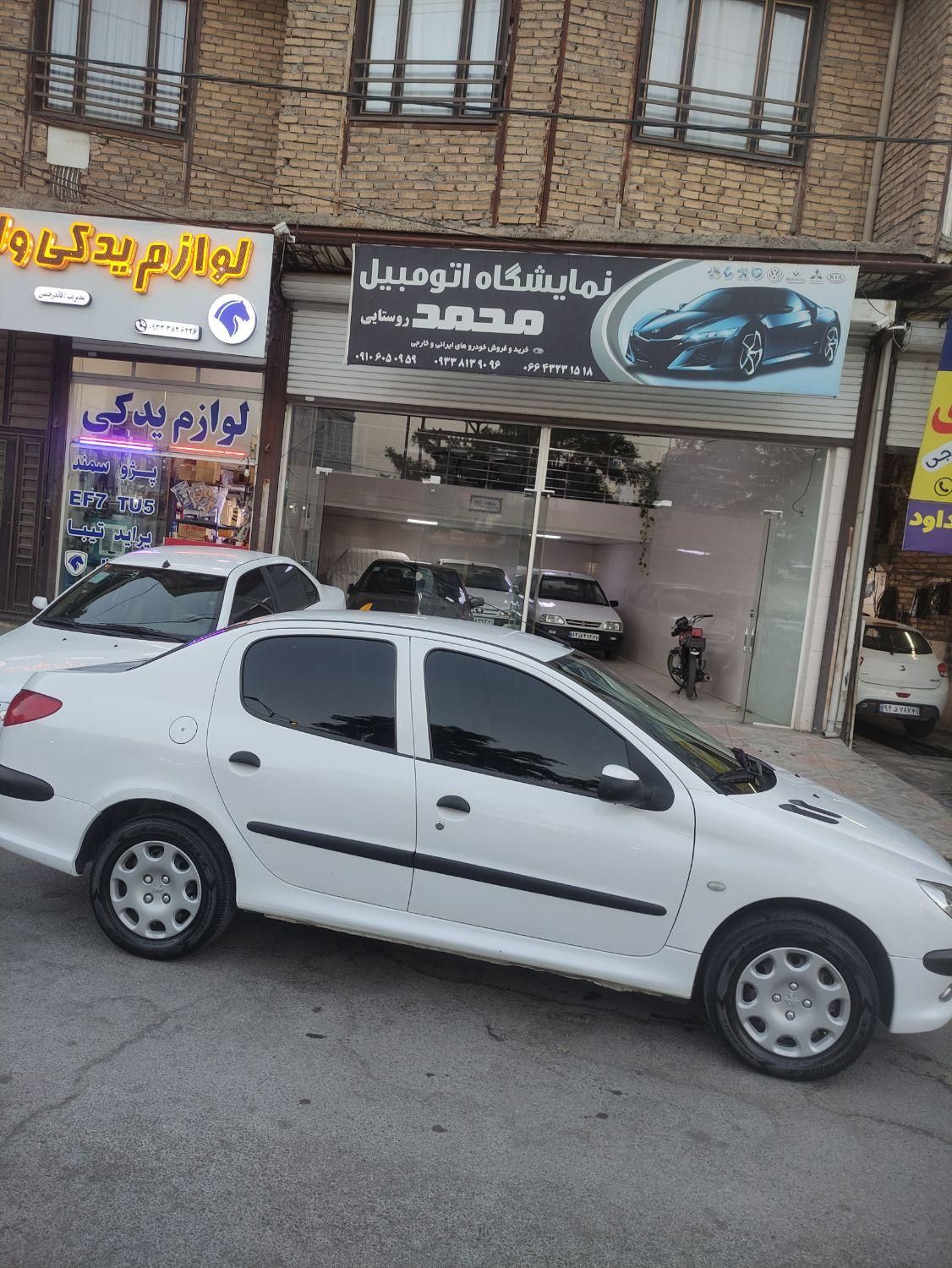 پژو ۲۰۶ صندوق دار v8 - 1395