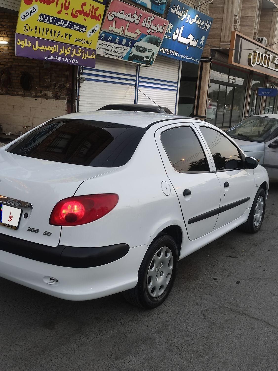 خودرو پژو، ۲۰۶ صندوق دار آگهی ann_19703378