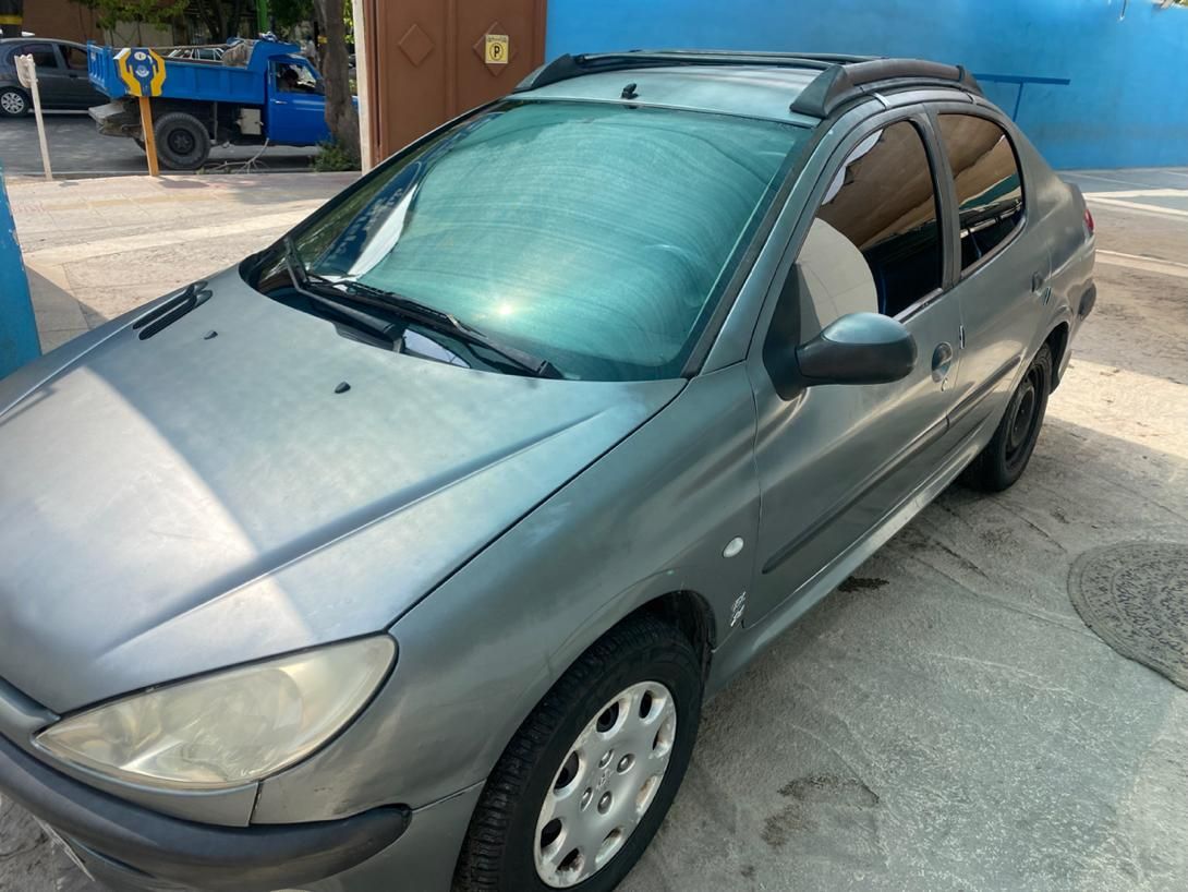 پژو ۲۰۶ صندوق دار v8 - 1385