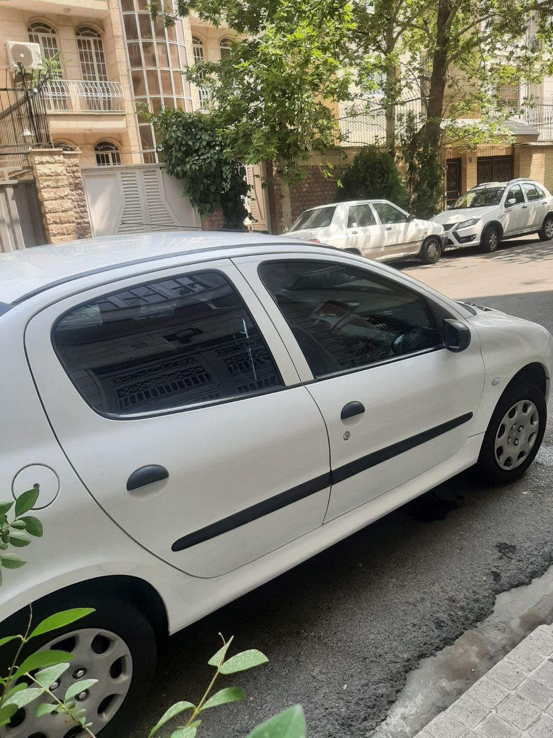 پژو ۲۰۶ صندوق دار v20 - 1390