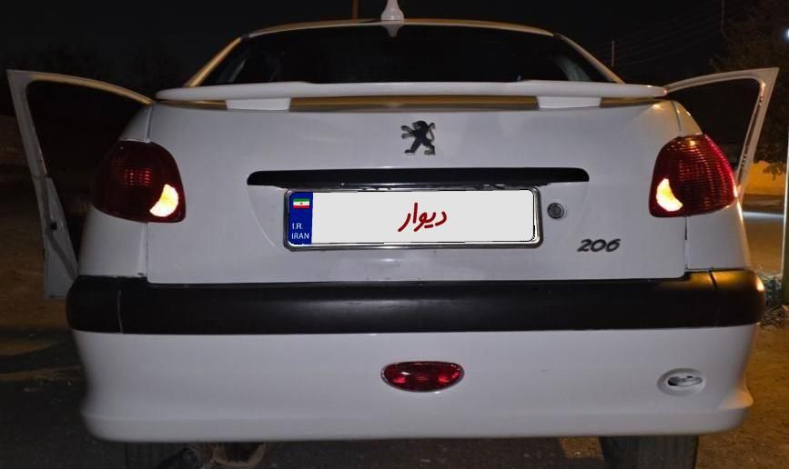 پژو ۲۰۶ صندوق دار v8 - 1393