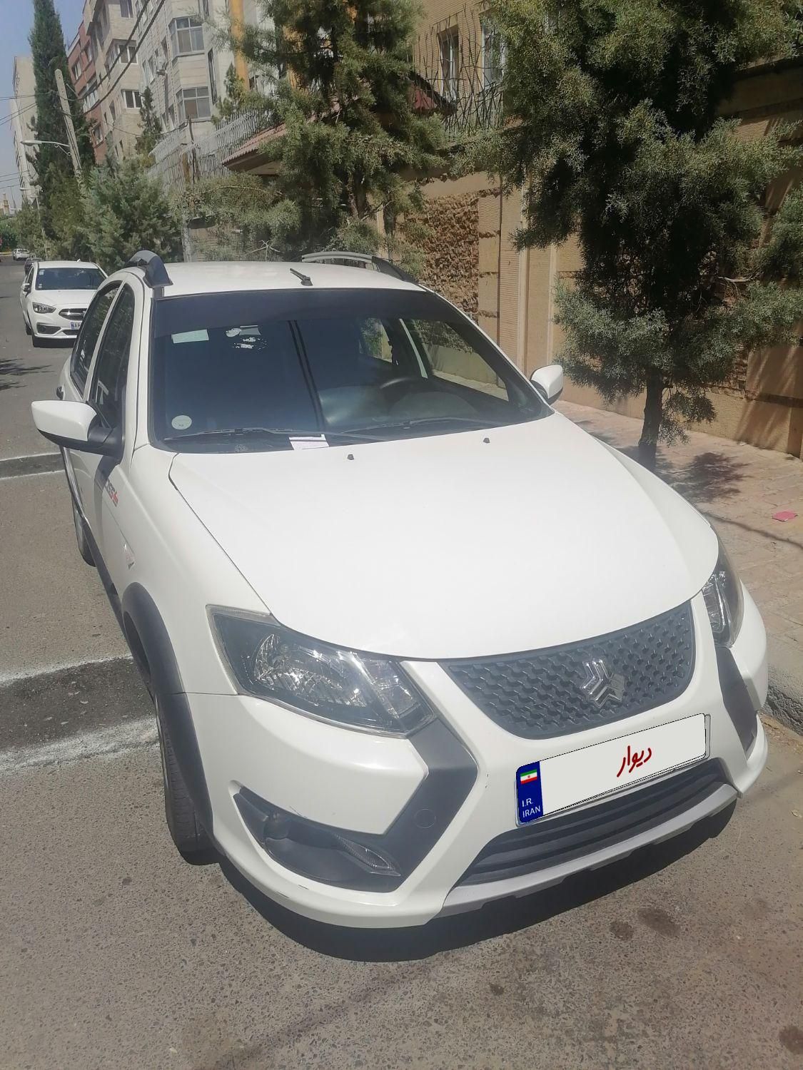 خودرو کوییک، S آگهی ann_19705185