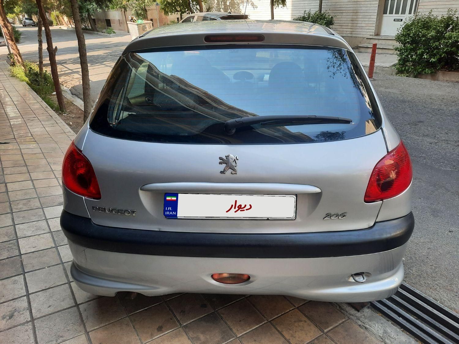 پژو 206 تیپ 5 - 1390