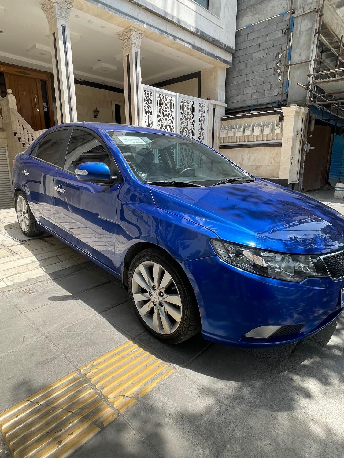 کیا سراتو 2.0 لیتر اتوماتیک GT لاین - 2010
