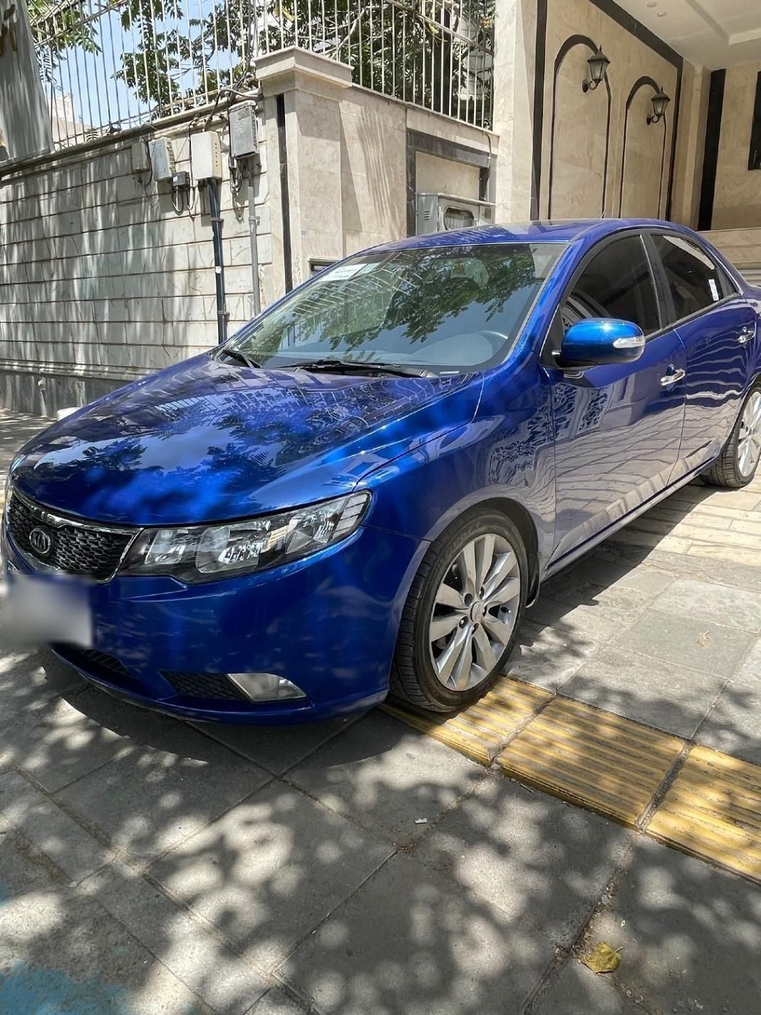 کیا سراتو 2.0 لیتر اتوماتیک GT لاین - 2010