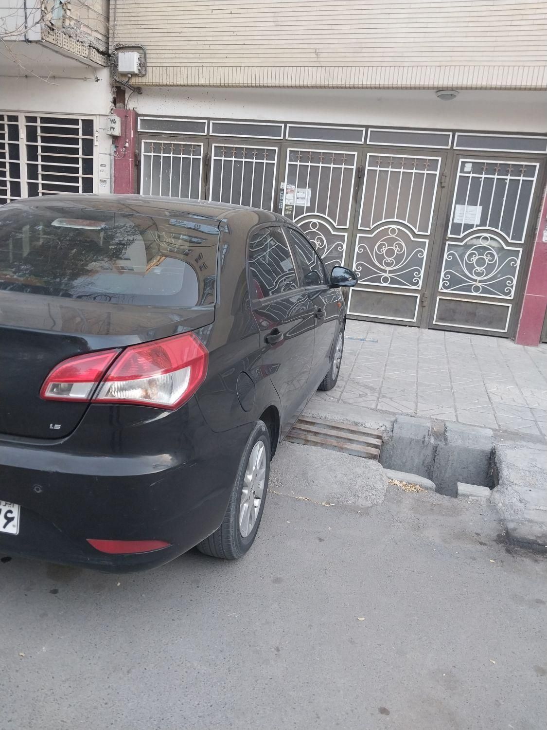 ام وی ام 315 صندوقدار اسپرت دنده‌ای - 1395