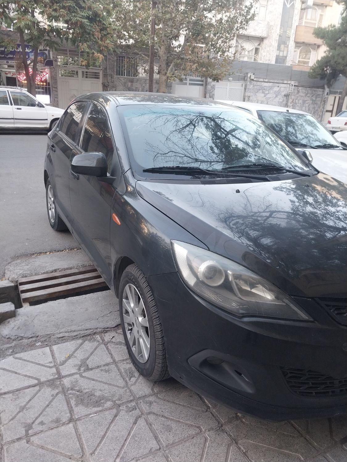 خودرو ام وی ام، 315 صندوقدار آگهی ann_19709105